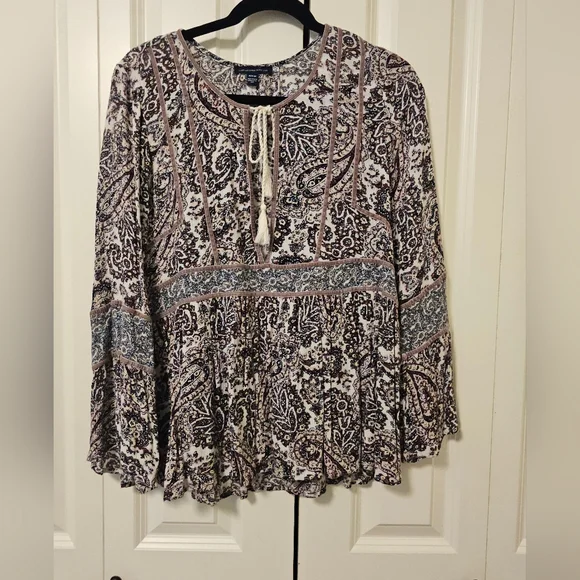American Eagle Outfitters Boho Paisley Tie Front Blouse Top Peasant SZ M - Picture 1 of 11